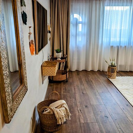 Tokaj Zlata Putna - Restaurant & Pension Vinicky Экстерьер фото