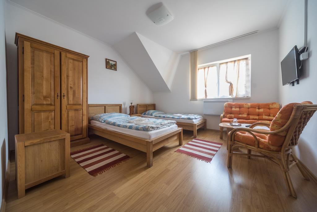 Tokaj Zlata Putna - Restaurant & Pension Vinicky Экстерьер фото