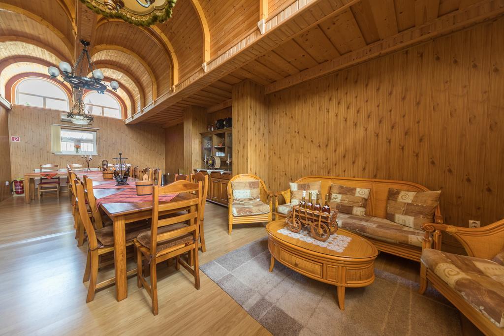 Tokaj Zlata Putna - Restaurant & Pension Vinicky Экстерьер фото