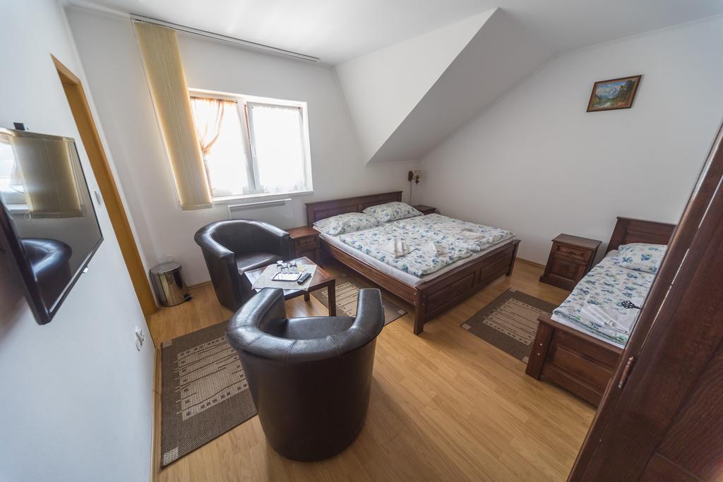 Tokaj Zlata Putna - Restaurant & Pension Vinicky Экстерьер фото