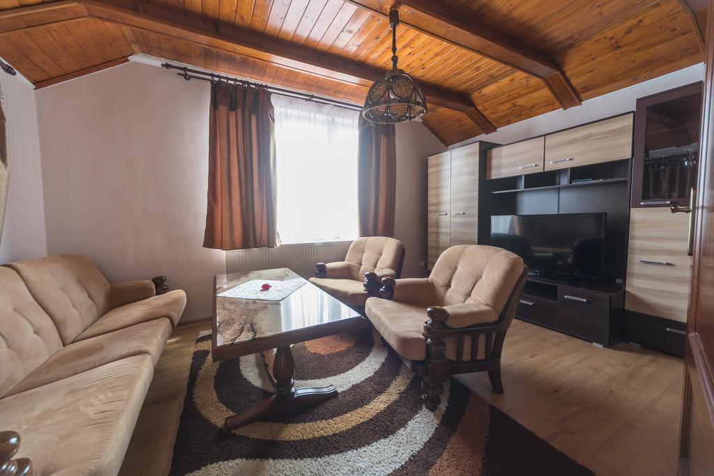 Tokaj Zlata Putna - Restaurant & Pension Vinicky Экстерьер фото