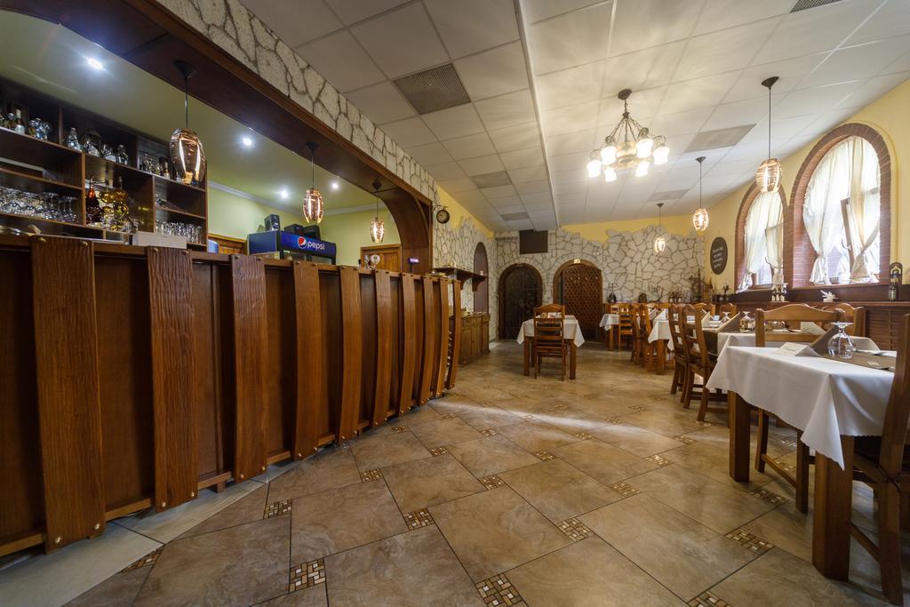 Tokaj Zlata Putna - Restaurant & Pension Vinicky Экстерьер фото