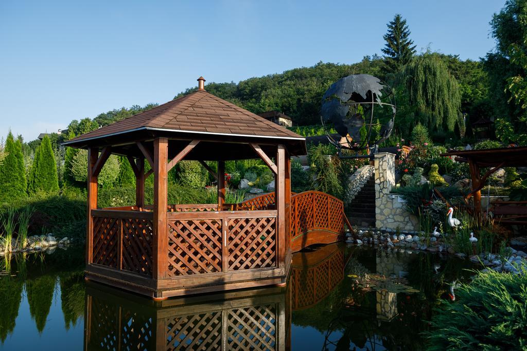 Tokaj Zlata Putna - Restaurant & Pension Vinicky Экстерьер фото